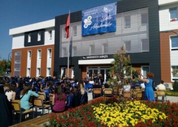 Programi “Gjuhë – letërsi shqipe dhe gjuhë pakicash” në UNIKO,  një hap përpara drejt respektimit të të drejtave gjuhësore të pakicave kombëtare