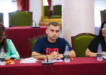 Mbahet në Kuvendin e Shqipërisë konferenca kushtuar sfidave gjinore