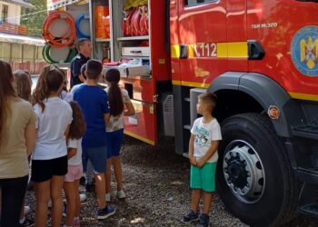 Elevi, studenți și profesori, etnici aromâni din Albania participă la taberele„ARC”, 2024